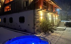 Wanderful Life MontBlanc refuge haut de gamme